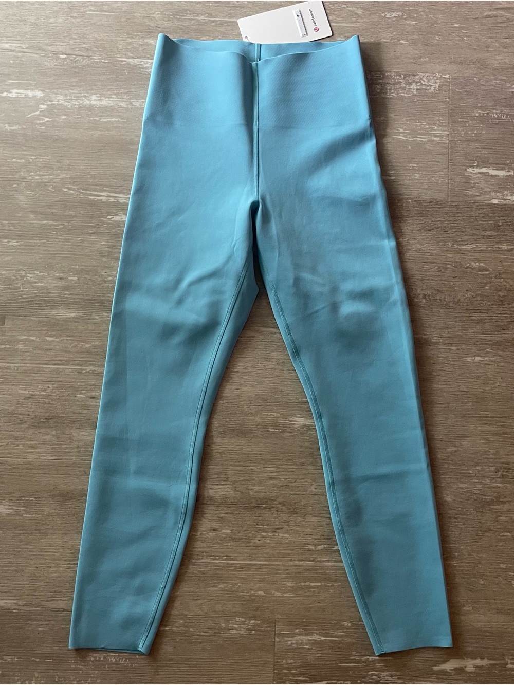 Size 8 NWT lululemon Glow Up Super-High-Rise SHR Tight 25" in Washed Blue - Picture 2 of 6